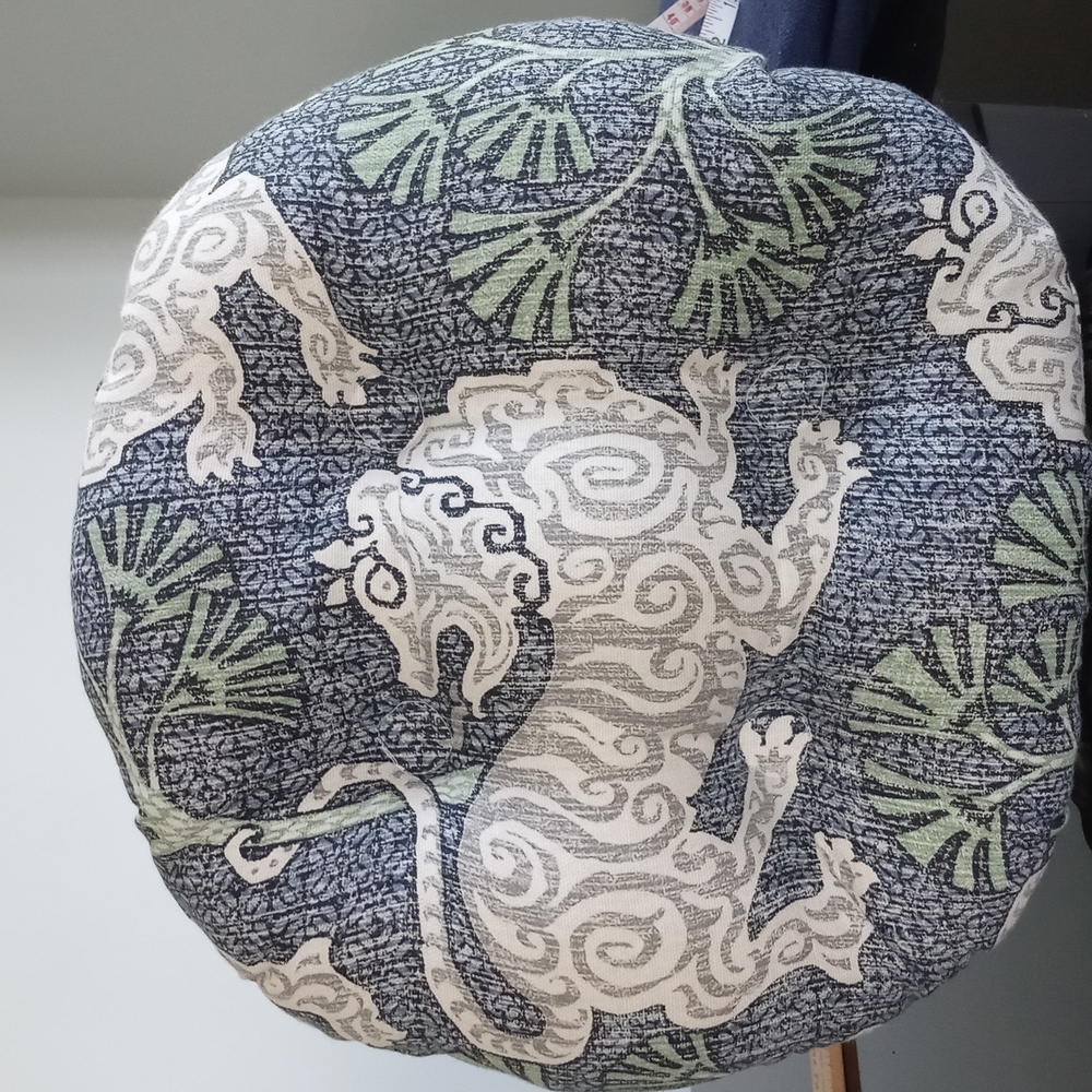 Bar stool cover